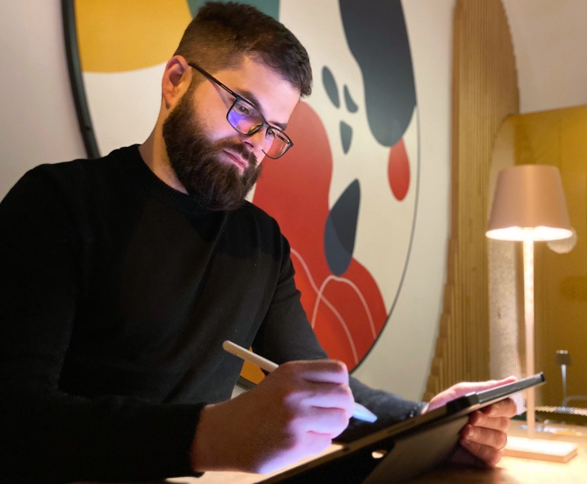 Logo Designer and Brand Identity Creation Sketching